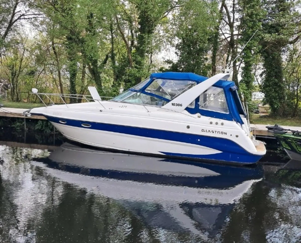 Glastron GS279 - Image 1