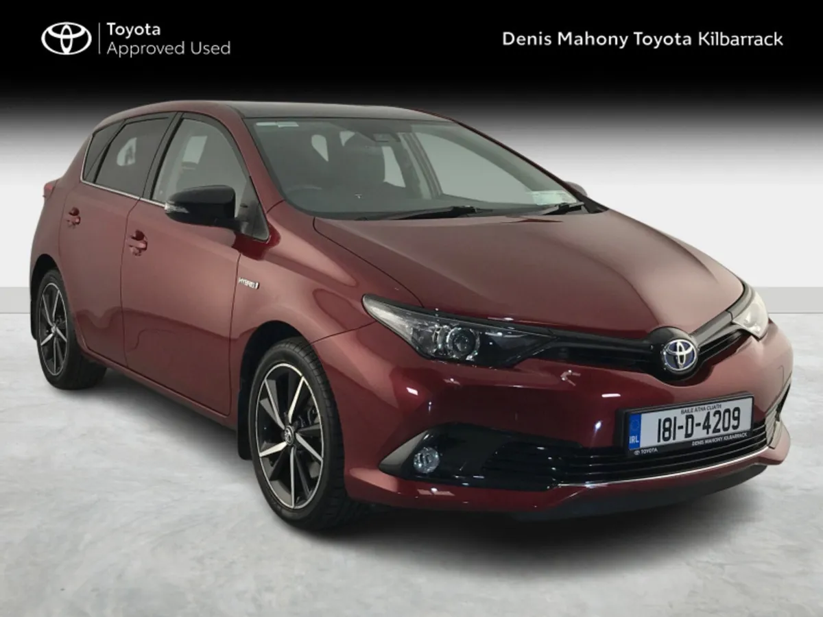 Toyota Auris HYBRID LUNA SPORT - Image 1