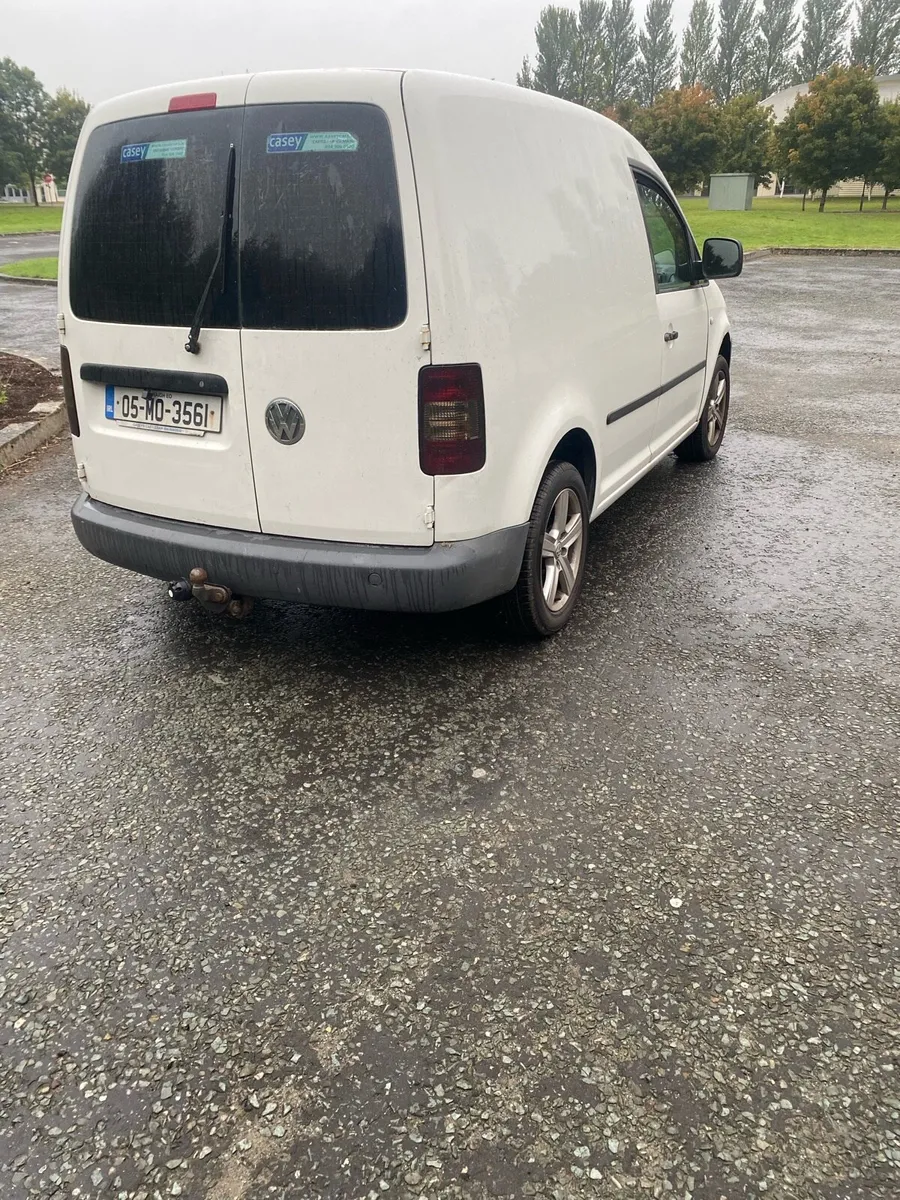 Van - Image 4