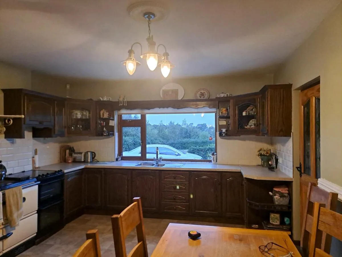 Kitchen - Image 3