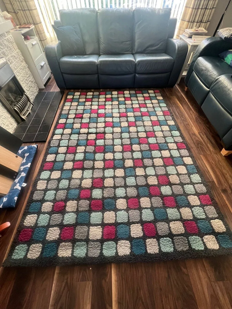 Living room rug - Image 4