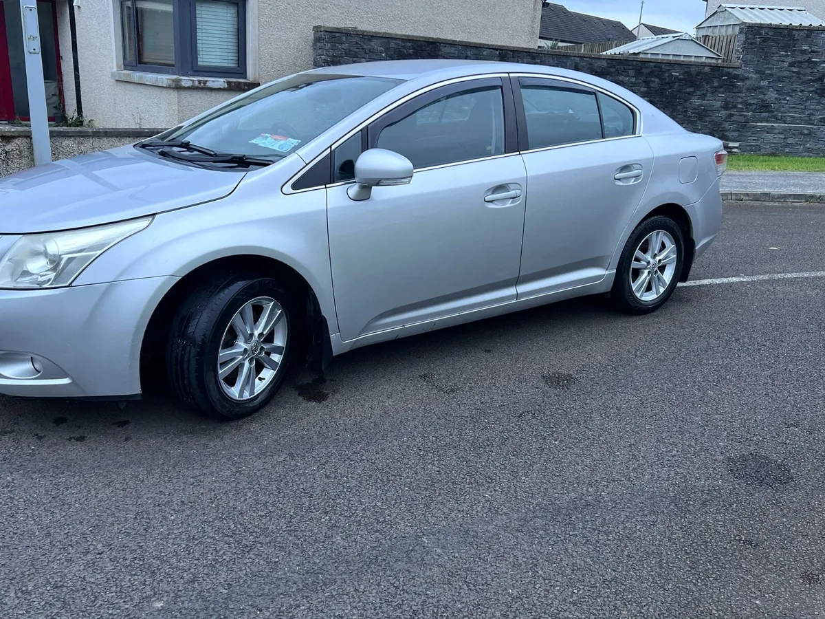 Toyota Avensis 2.0 diesel strata model - Image 3
