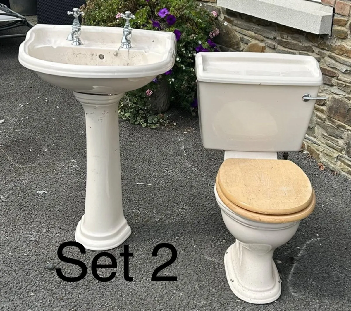 Toilet & sink sets - Image 2