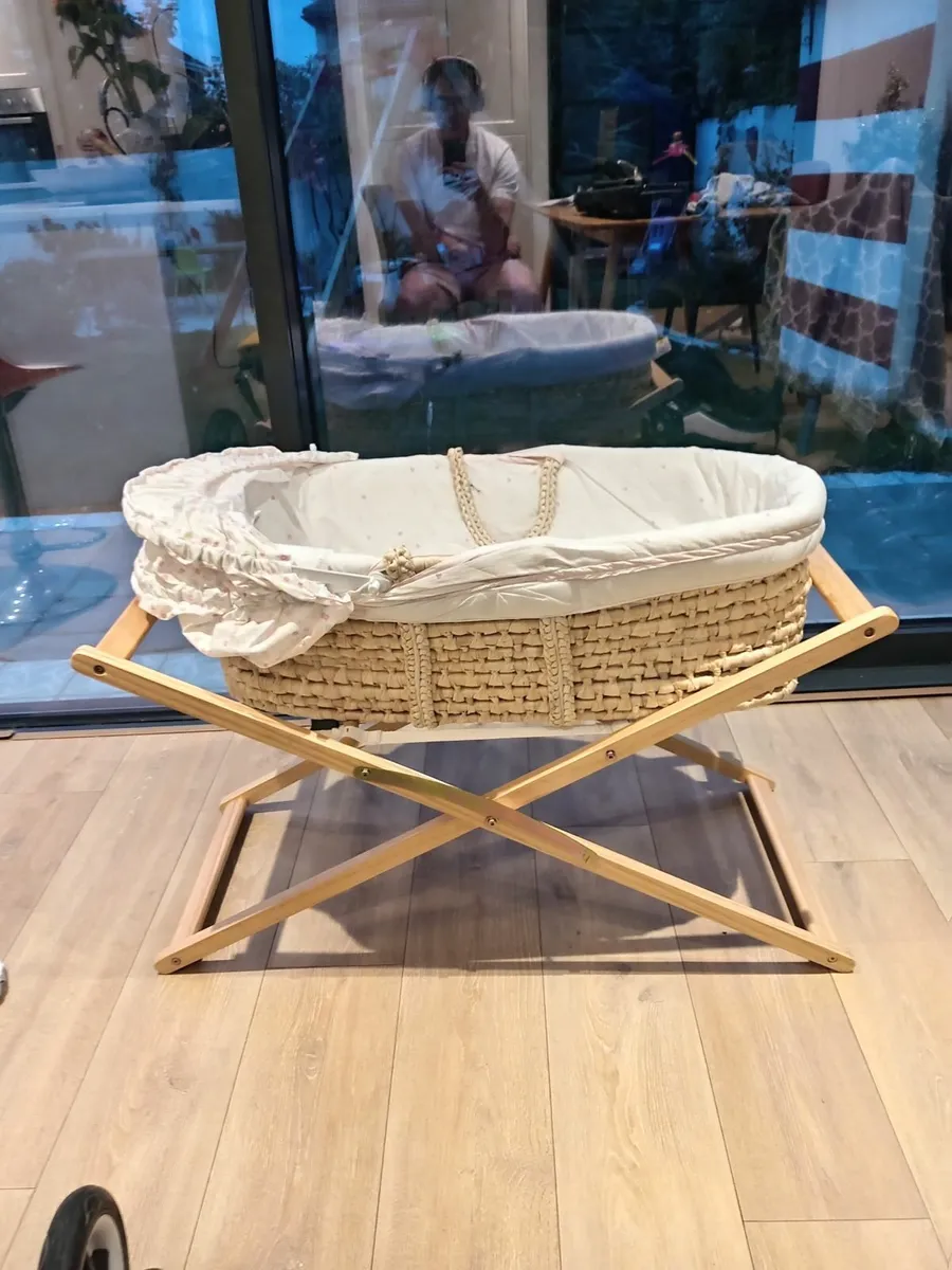 Cot - Image 1
