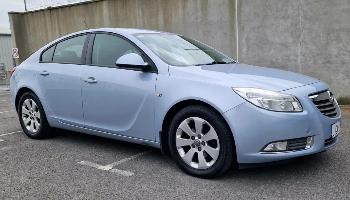 OPEL INSIGNIA NEW NCT 6-26 - Image 1