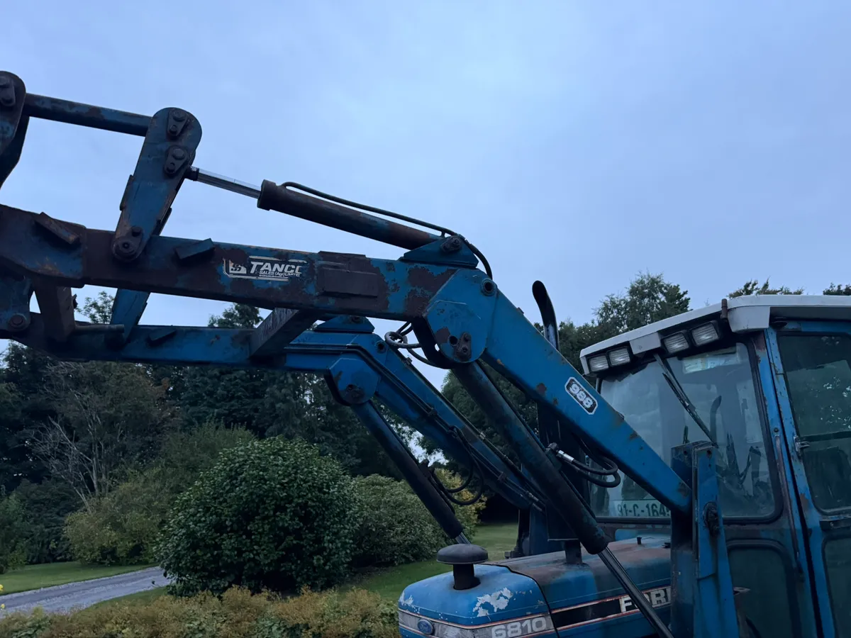 1991 Ford 6810 C/w loader SQ €11950 No Vat - Image 2