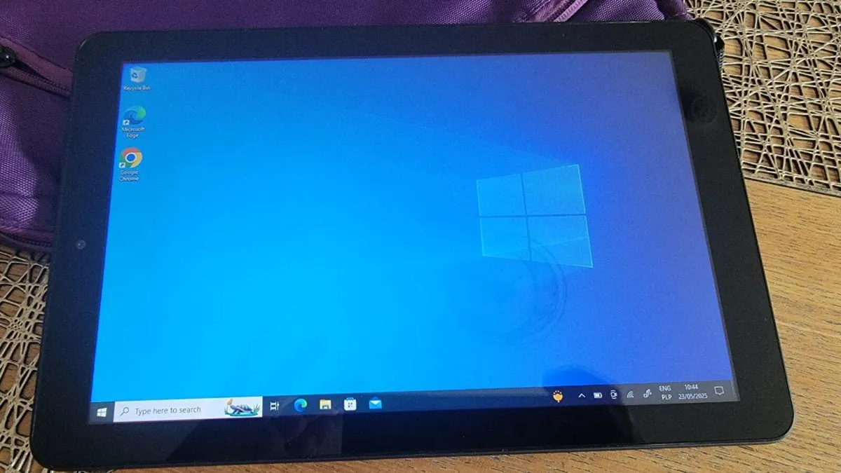 Tablet 10" with Windows 10 - Image 2