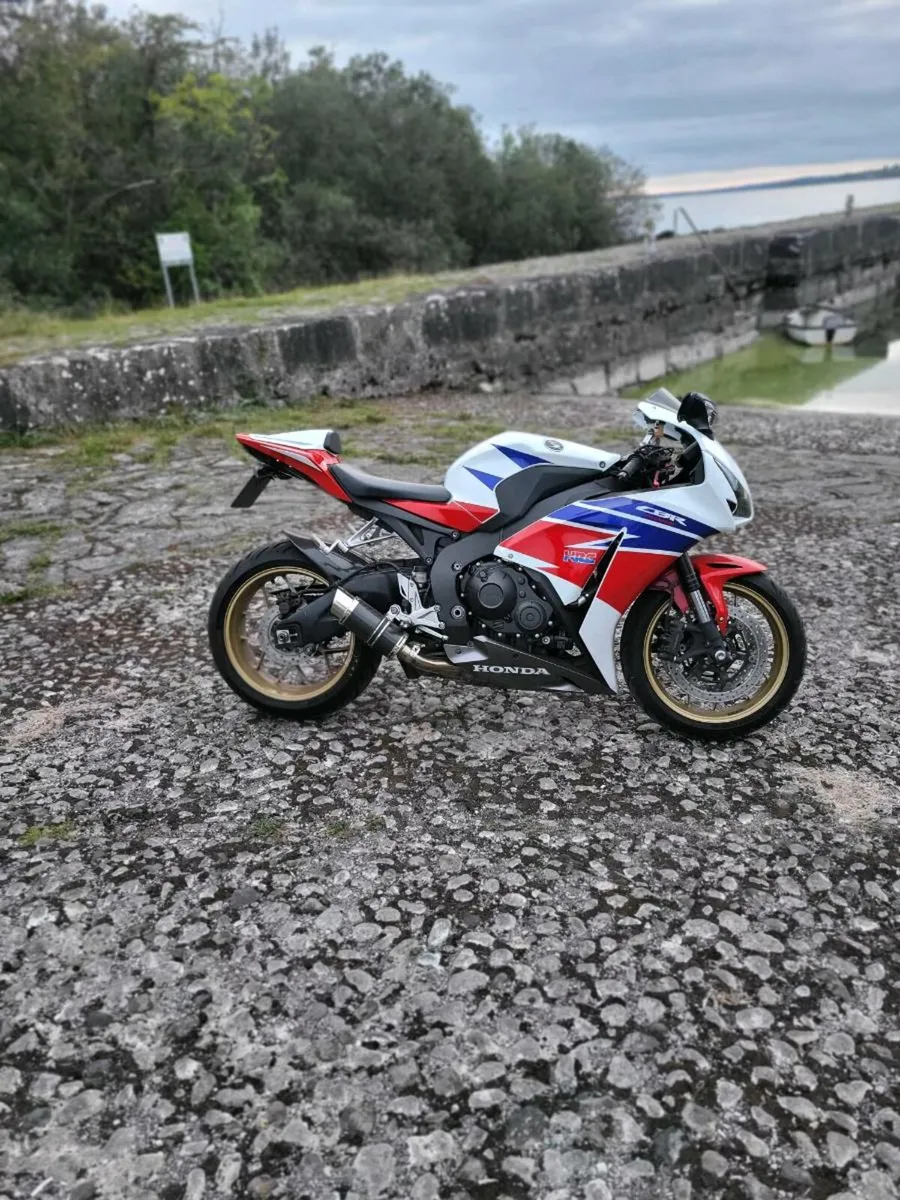Motorbike - Image 1