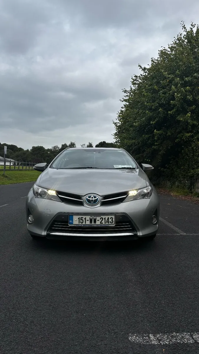 Toyota Auris 2015 - Image 3