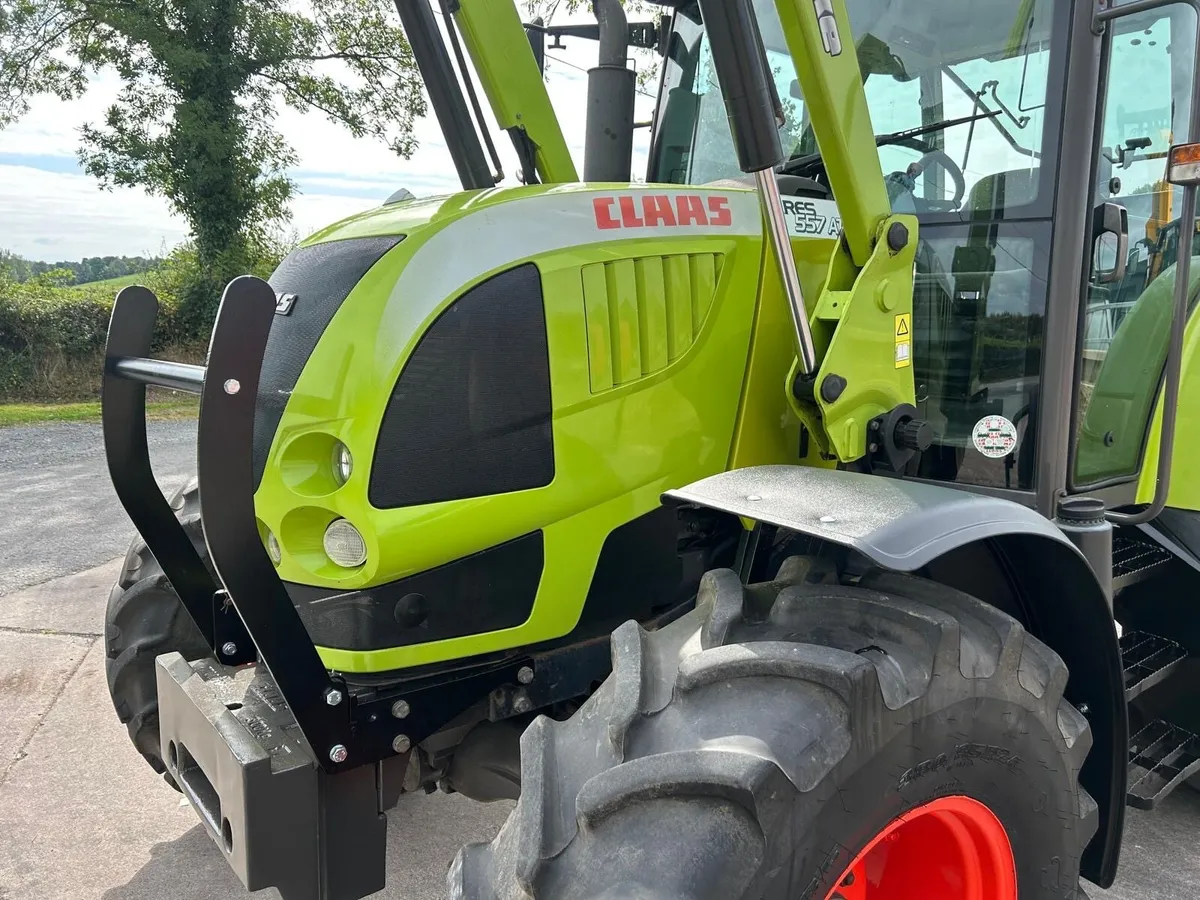 Claas 557 + loader - Image 2