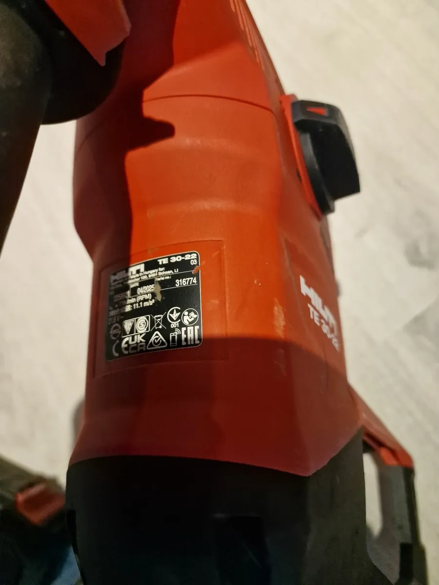 Hilti TE 30-22 cordless rotary hammer - Image 4
