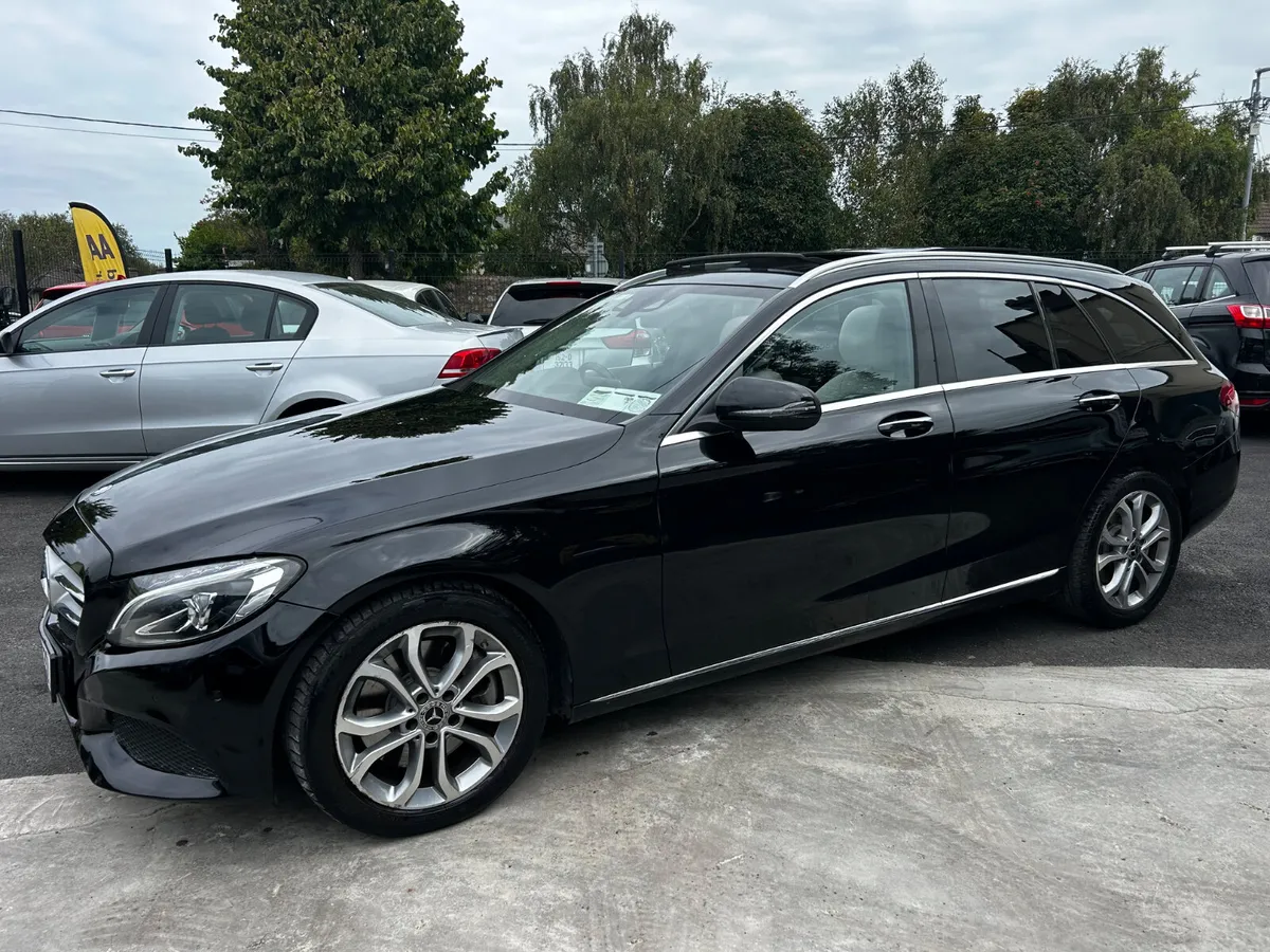 2017 MERCEDES C300 HYBRID DIESEL ESTATE - Image 1