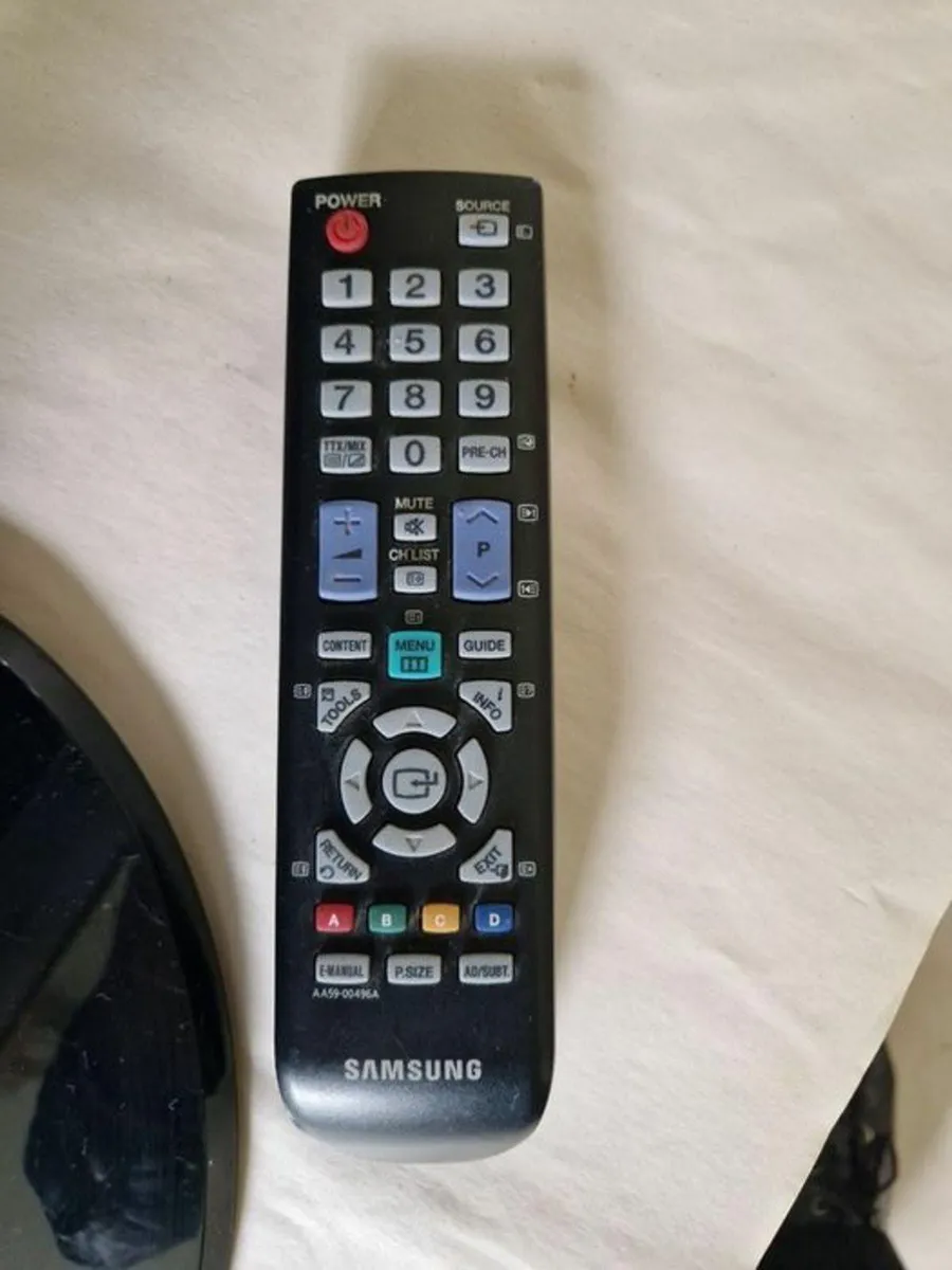 Samsung 27 inch TV/Monitor, Full HD, Model LT27B30 - Image 3