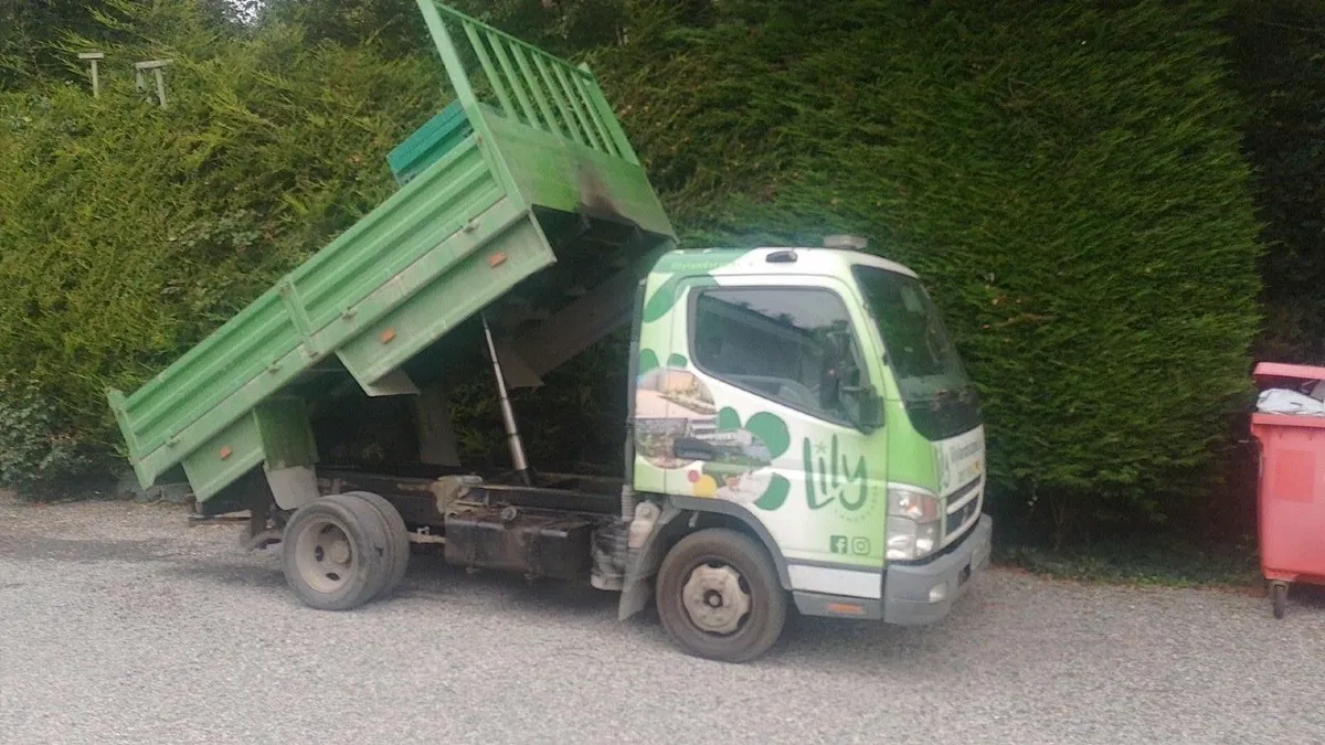 Mitsubishi Canter 2008 - Image 2