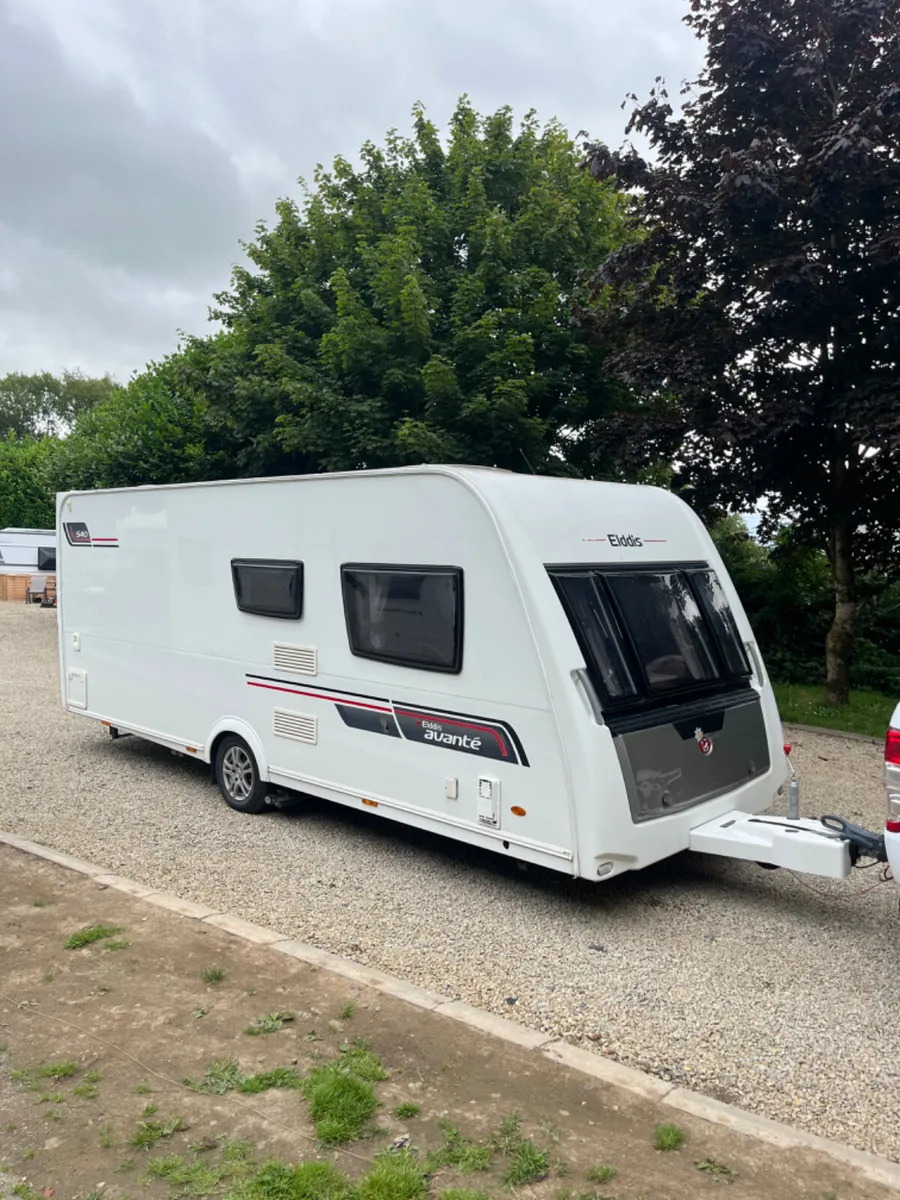 2014 Elddis Avante 4 Berth Fixed Bed Caravan - Image 2