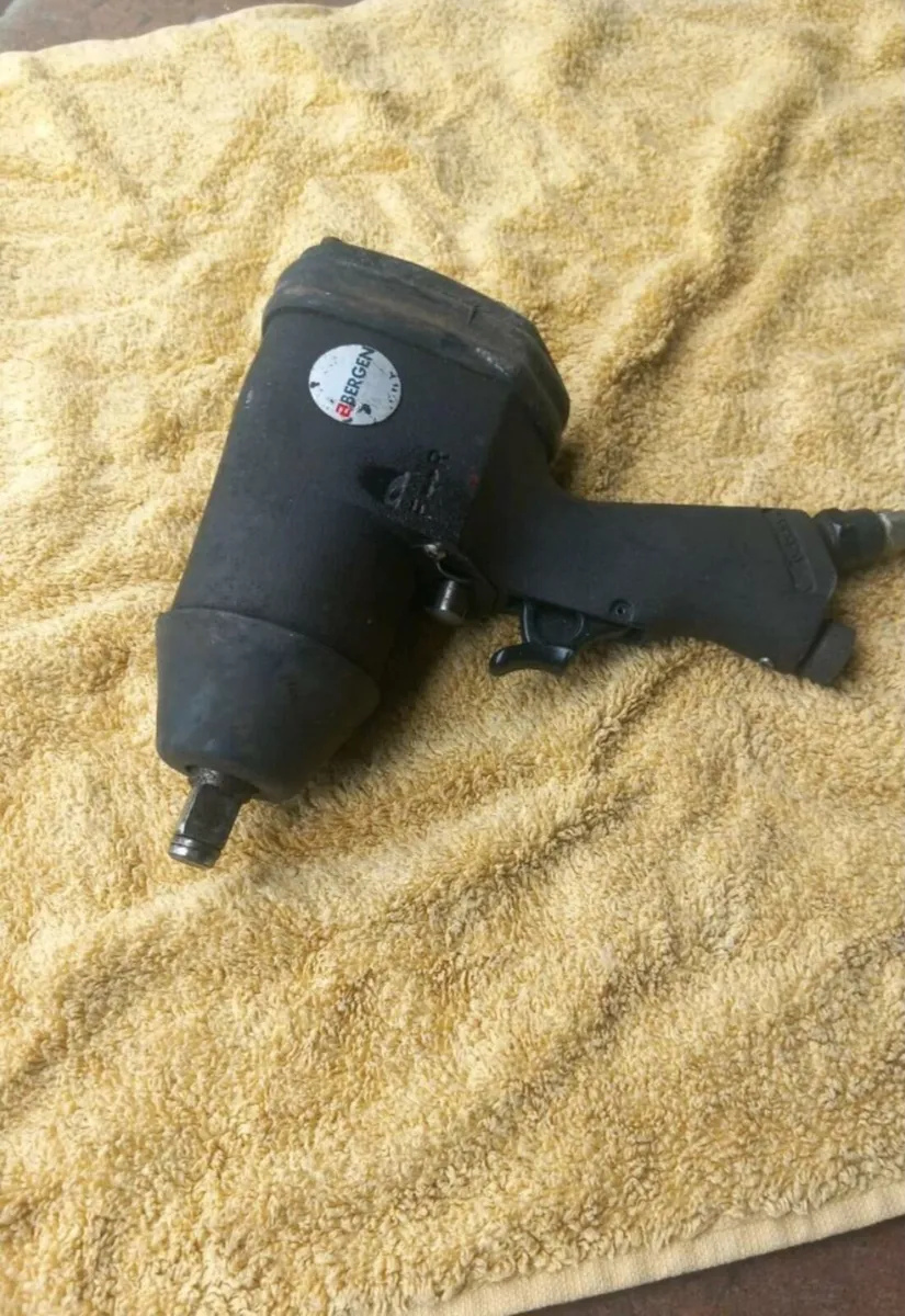 Pipe vice,air gun,air sander - Image 3