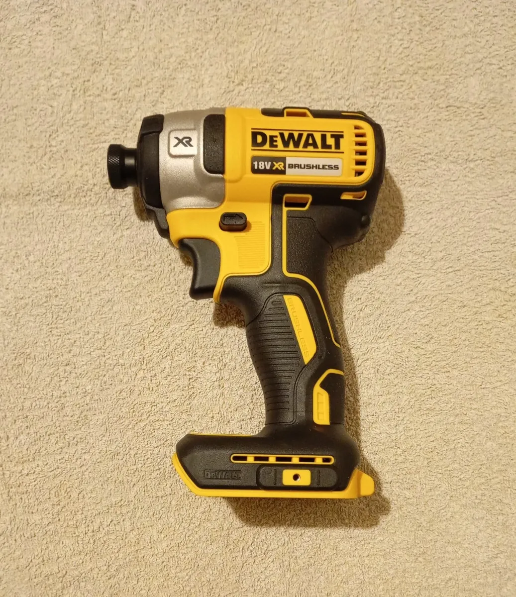 DeWalt DCF887 Impact Driver (New) - Image 2