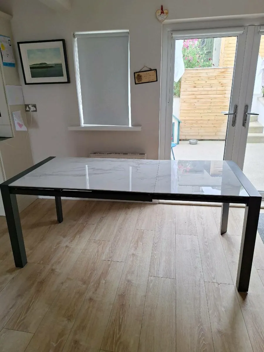 Kitchen table ( extendable) - Image 2