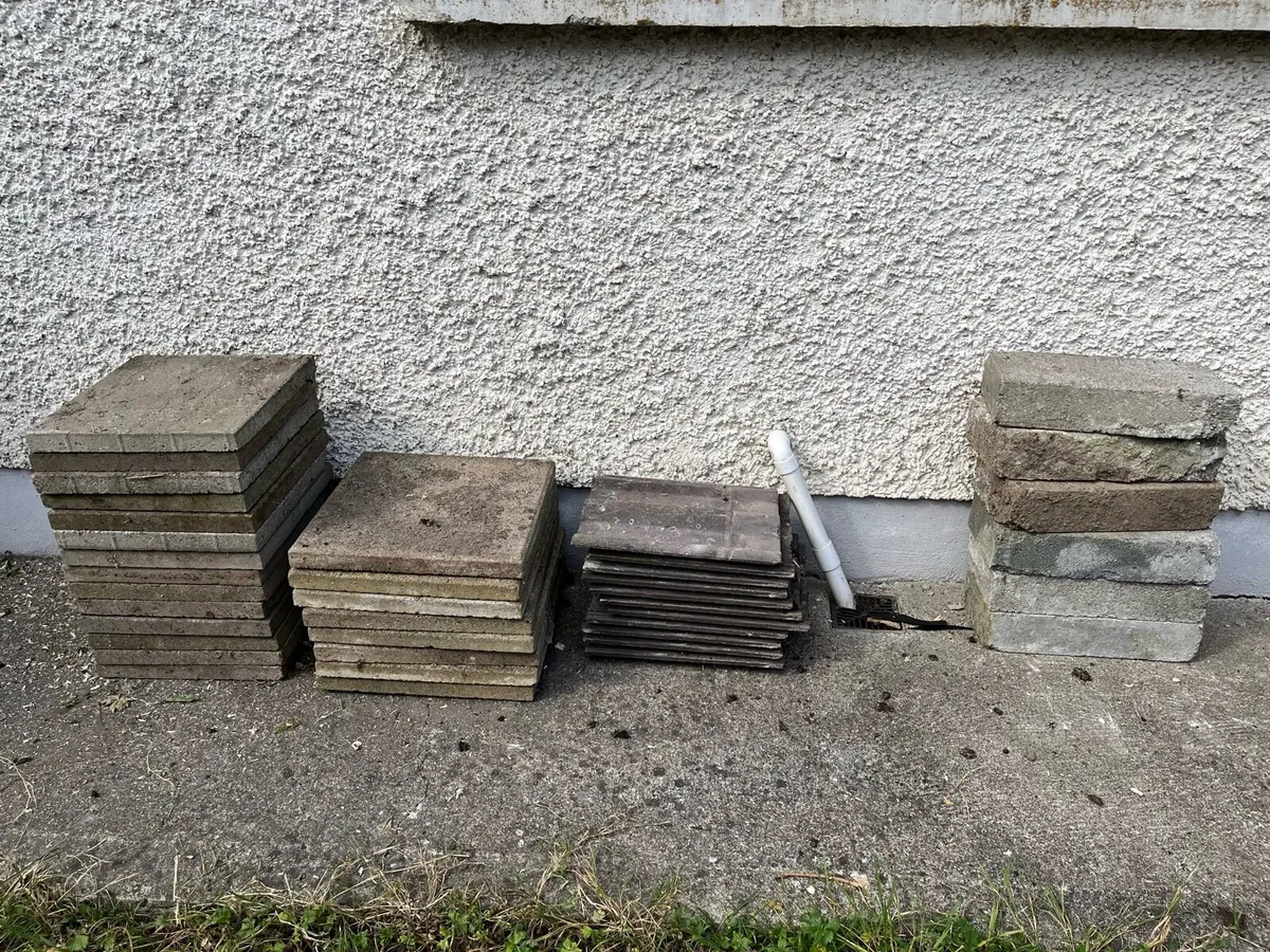 Paving slabs and blocks - Image 1