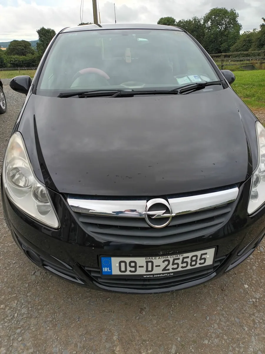 Opel Corsa 2009 - Image 1