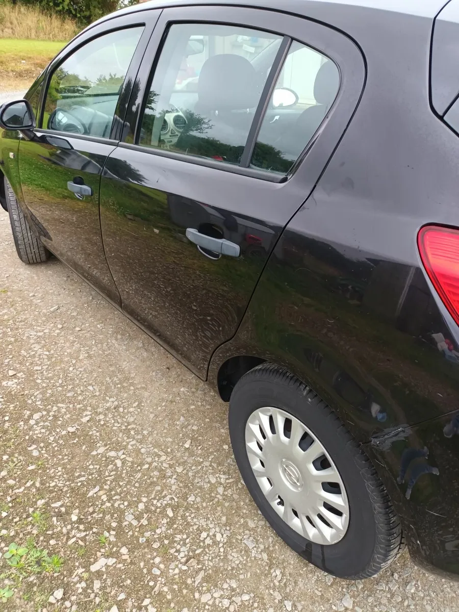 Opel Corsa 2009 - Image 3