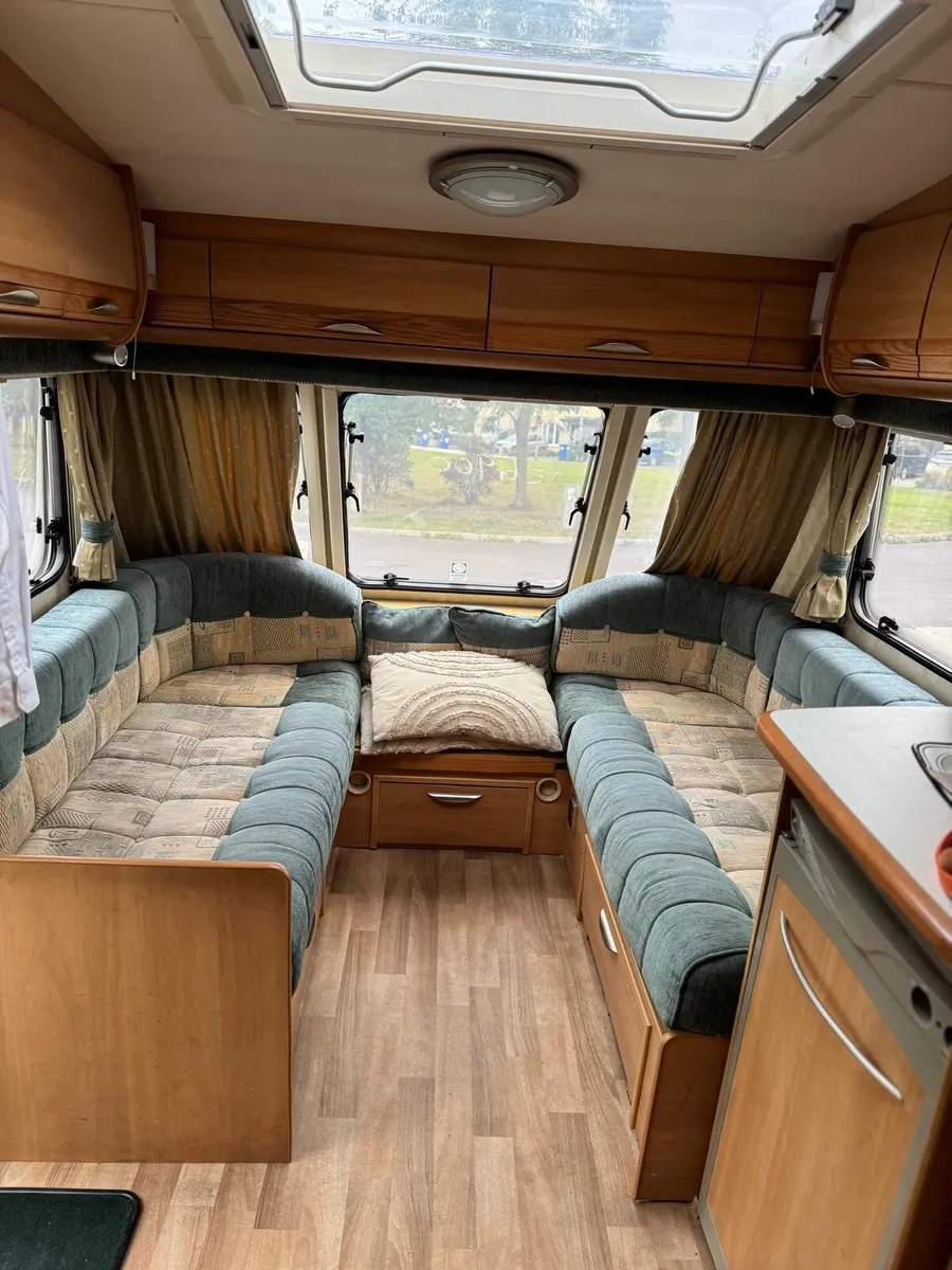 Swift Caravan - Image 2
