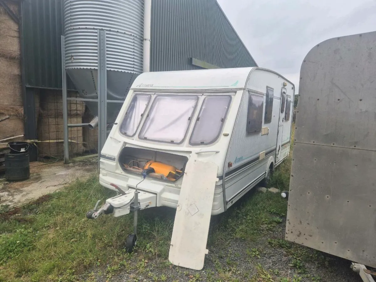 Caravan - Image 2
