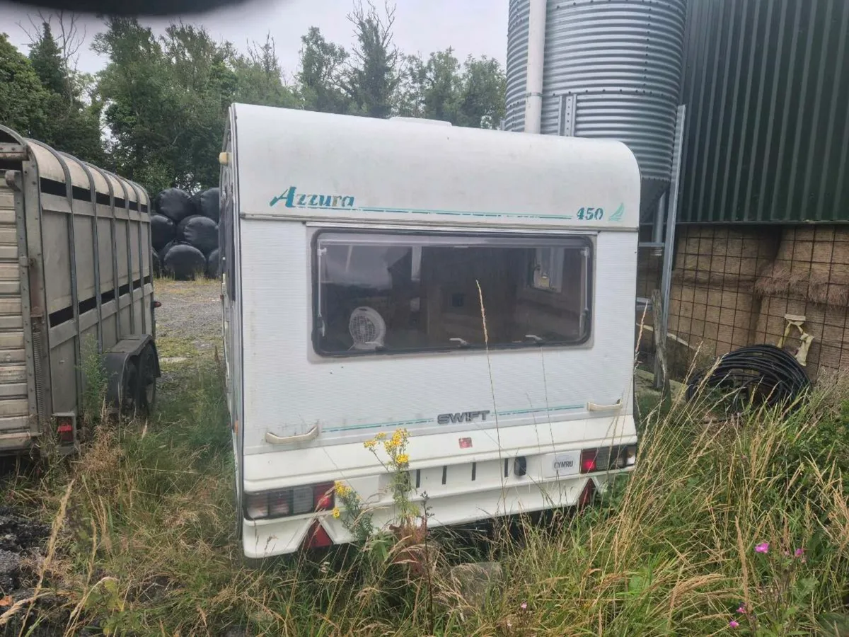 Caravan - Image 3