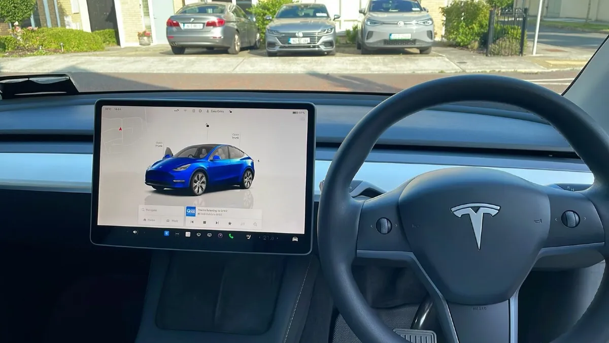Tesla Model Y - Dual Motor 2022 - Image 3