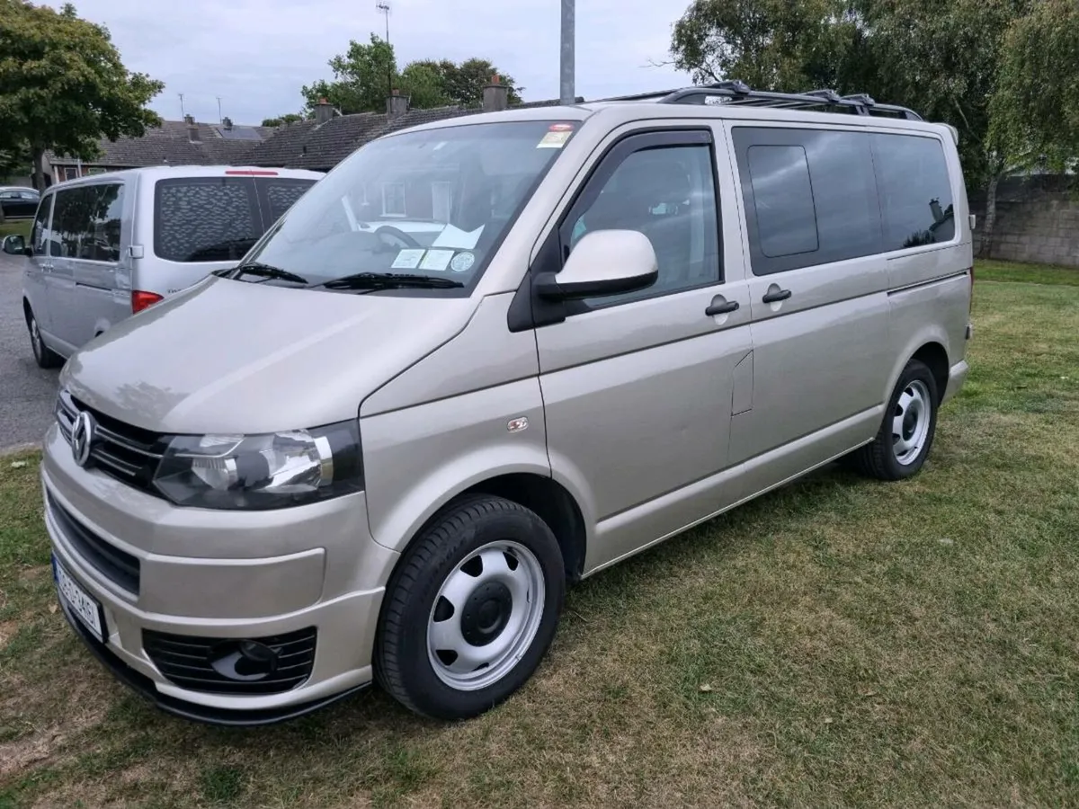Volkswagon transporter caravelle/shuttle - Image 1
