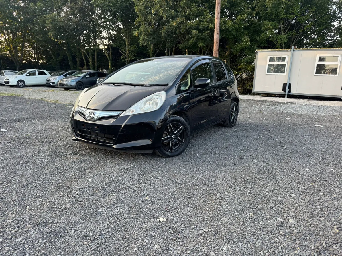 Honda Fit 2012 LOW Mileage Fully Automatic - Image 2