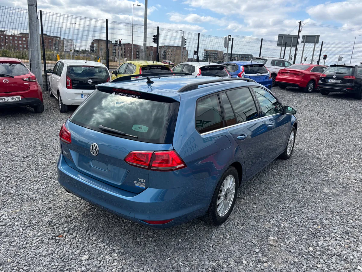 Volkswagen Golf - Image 4