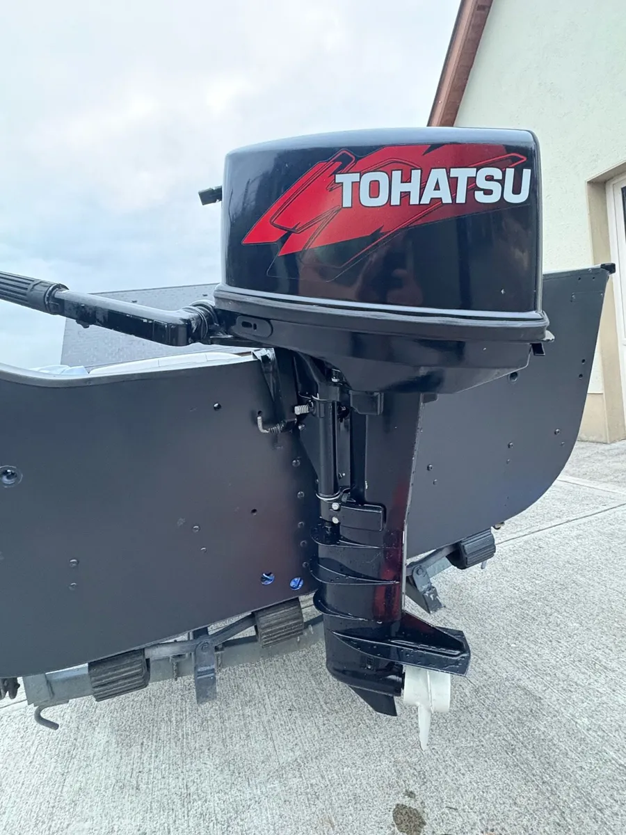 Tohatsu 9.8hp outboard - Image 2