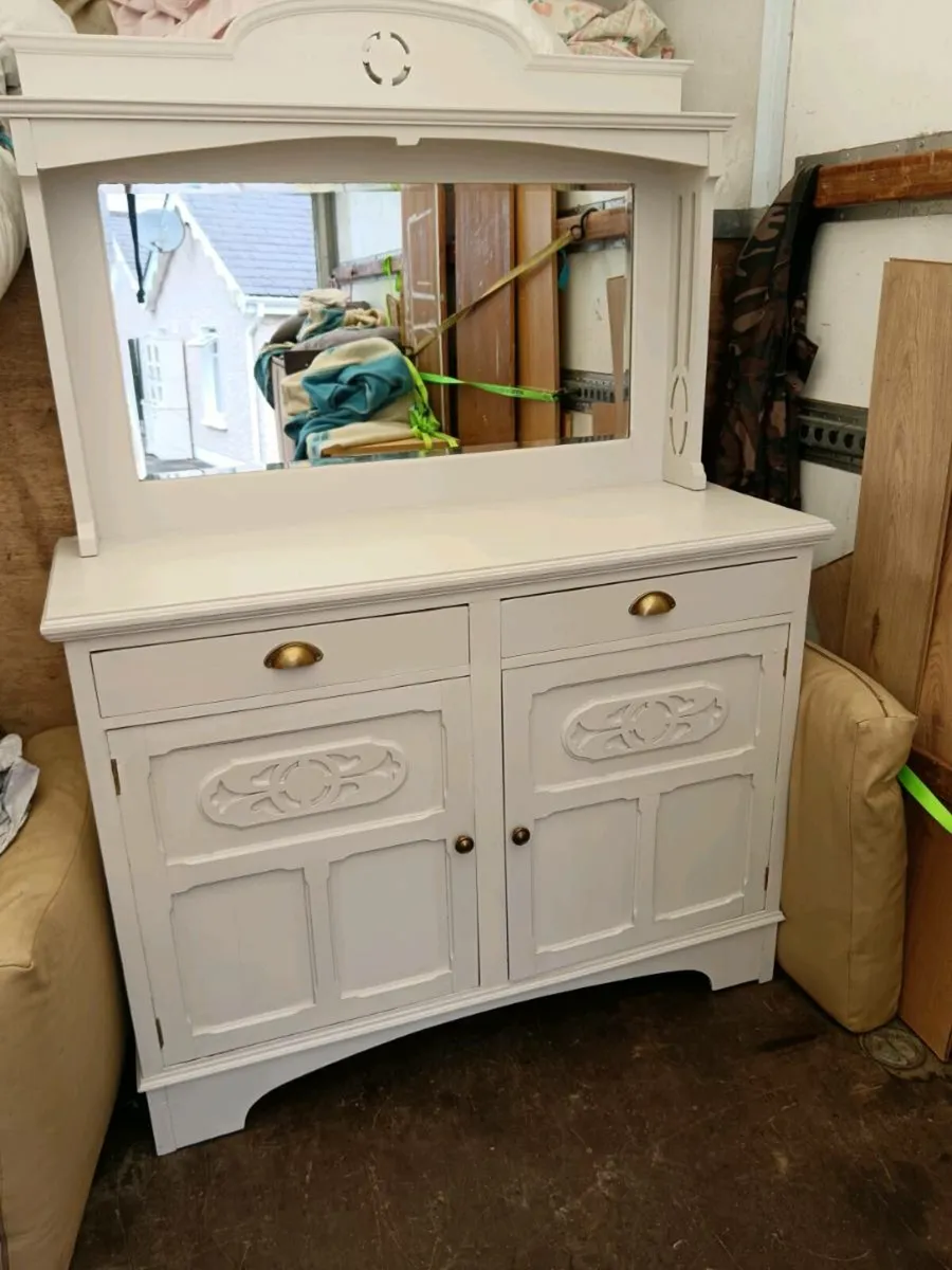 Sideboard - Image 3