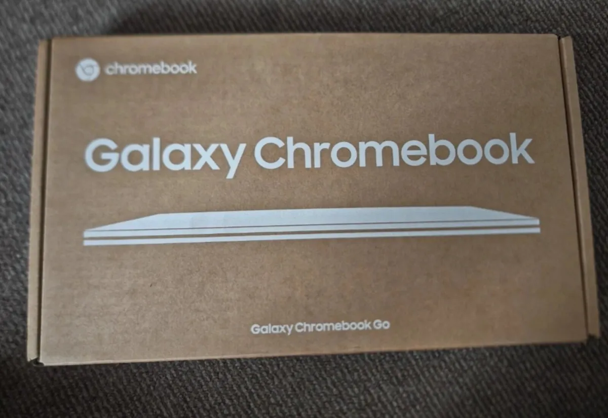 Samsung Galaxy Chromebook Go - Image 1