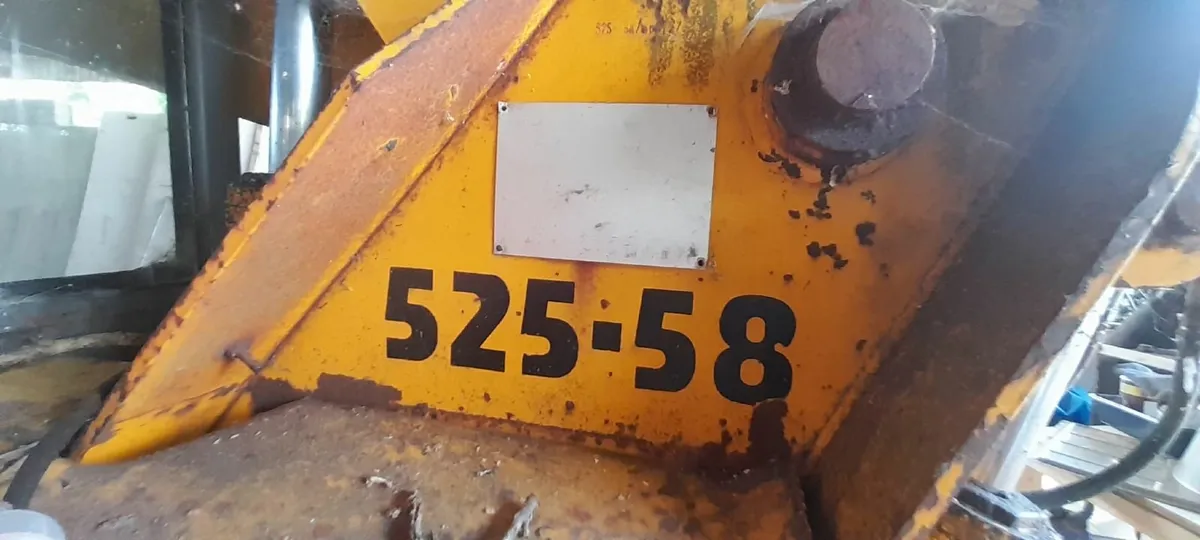 JCB loadall - Image 2