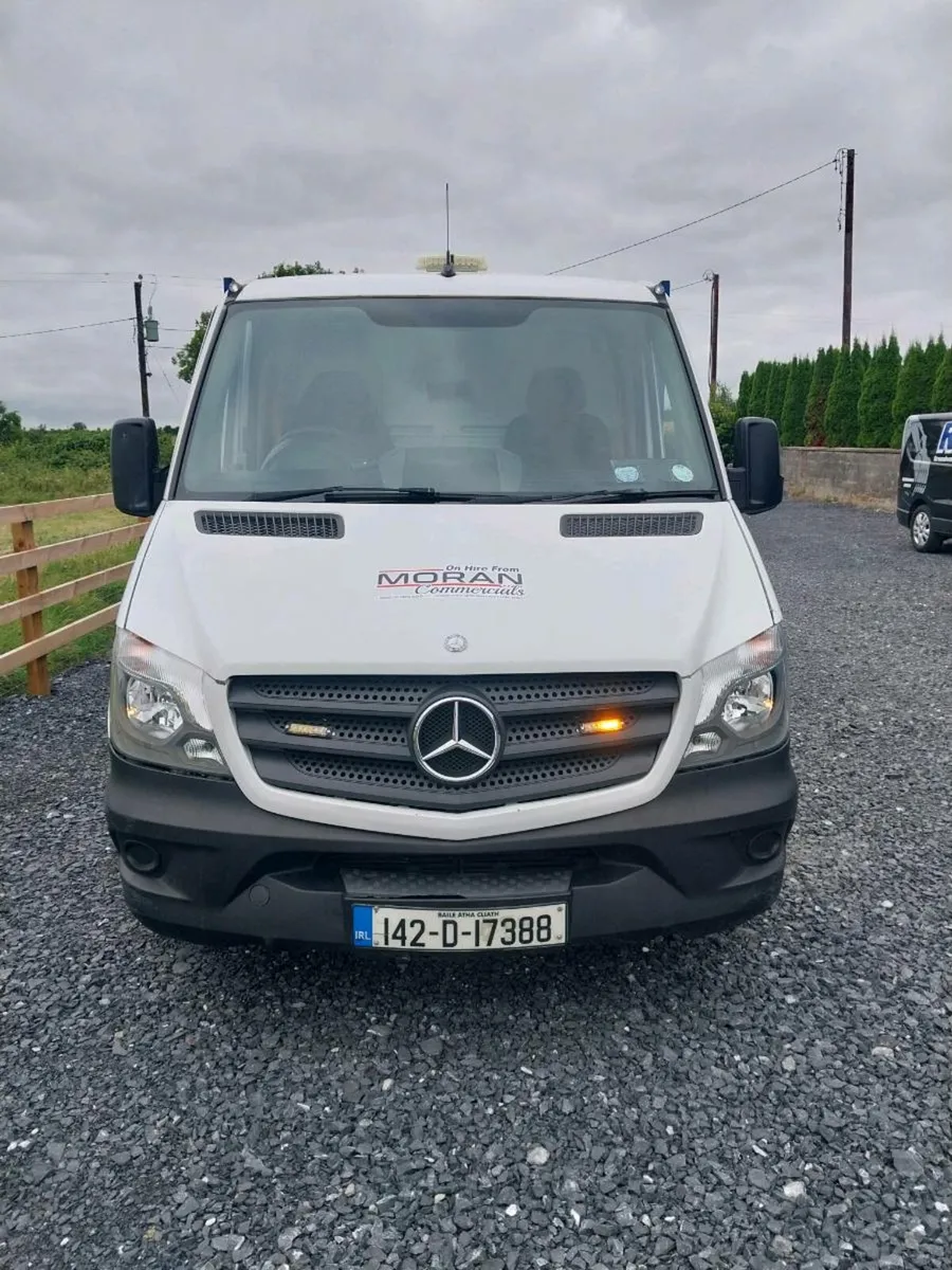 Mercedes tipper auto - Image 3