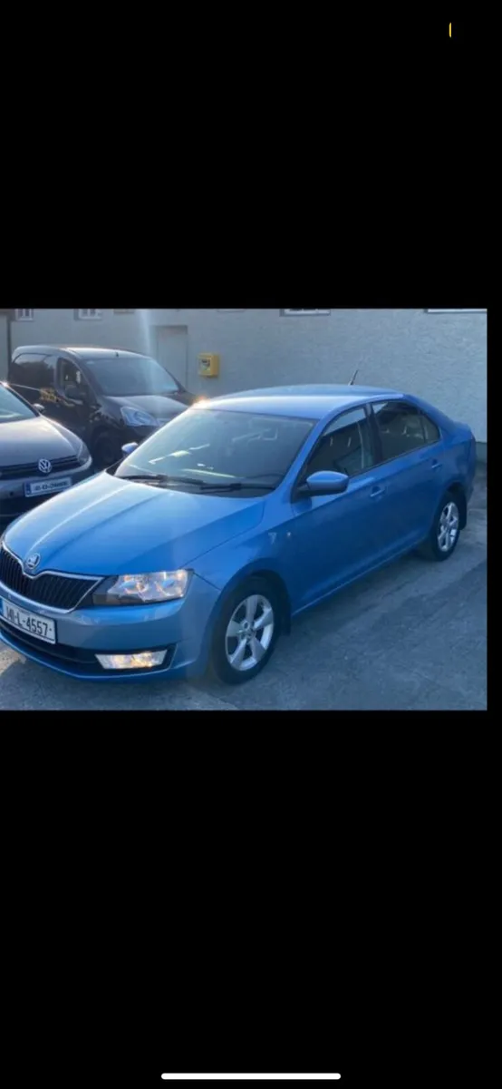Skoda Rapid 2014 - Image 2