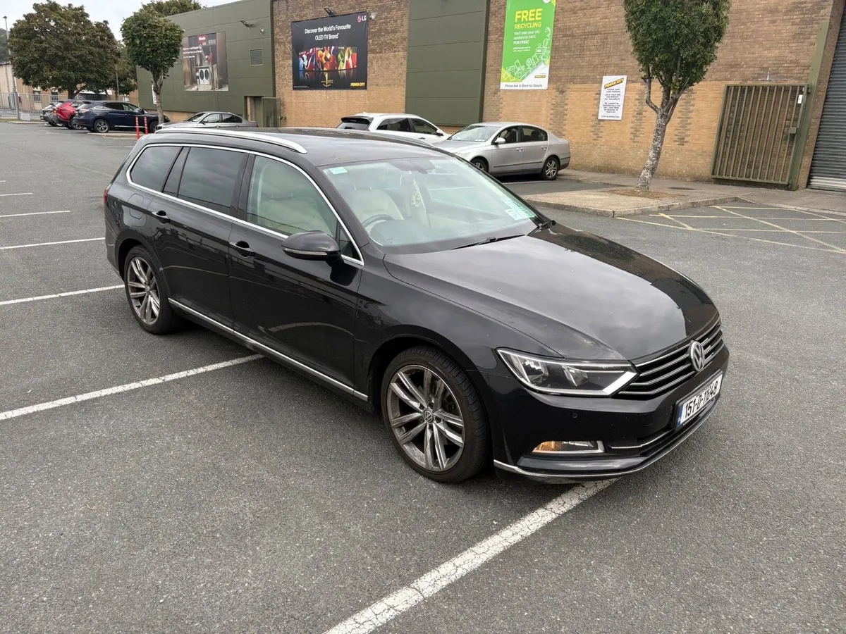 VW Passat H/Line Auto - Image 4