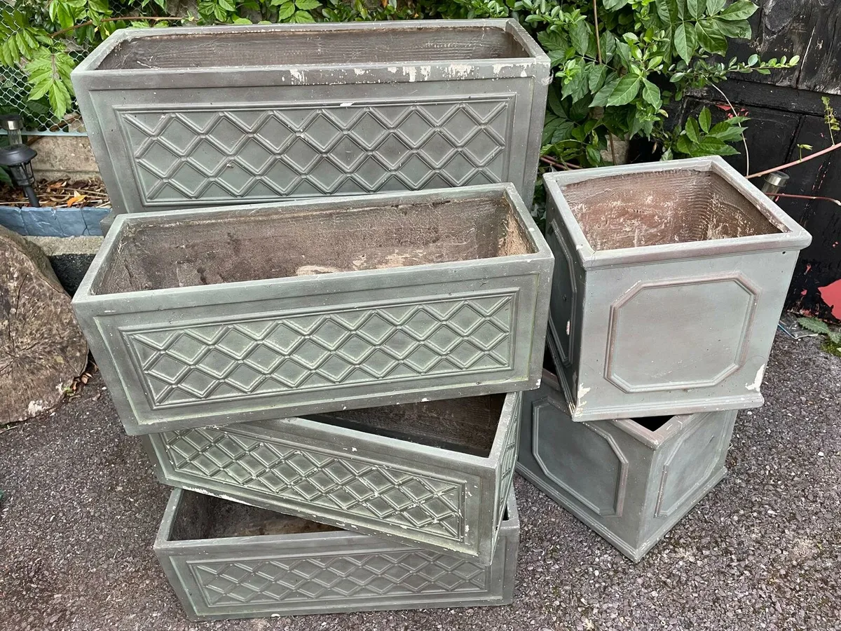 Planters - Image 2