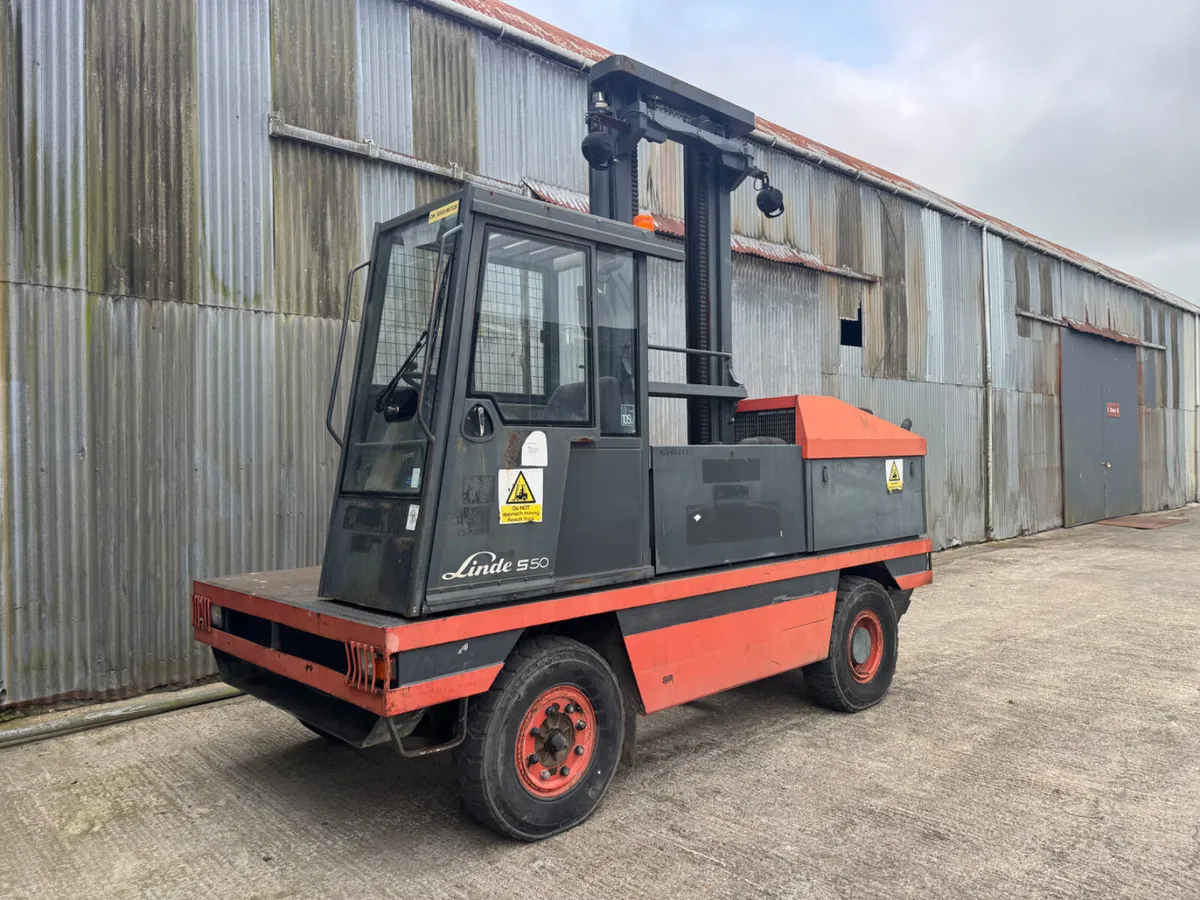 Linde 5t Side Loader Forklift - Image 1