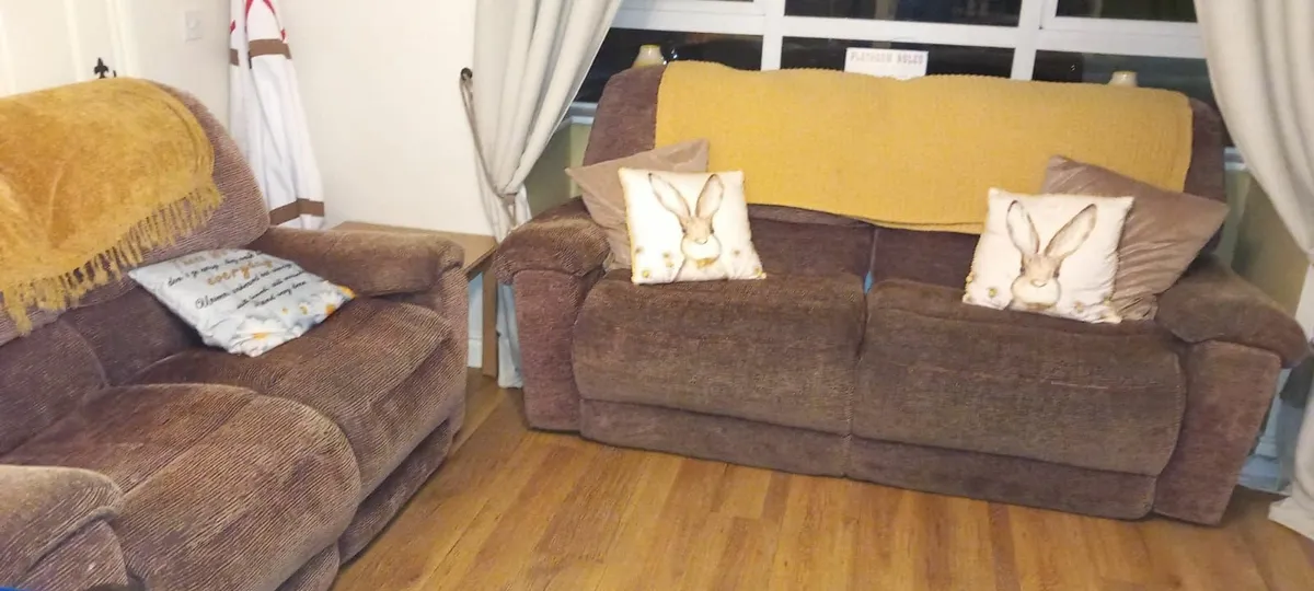 Couch - Image 1