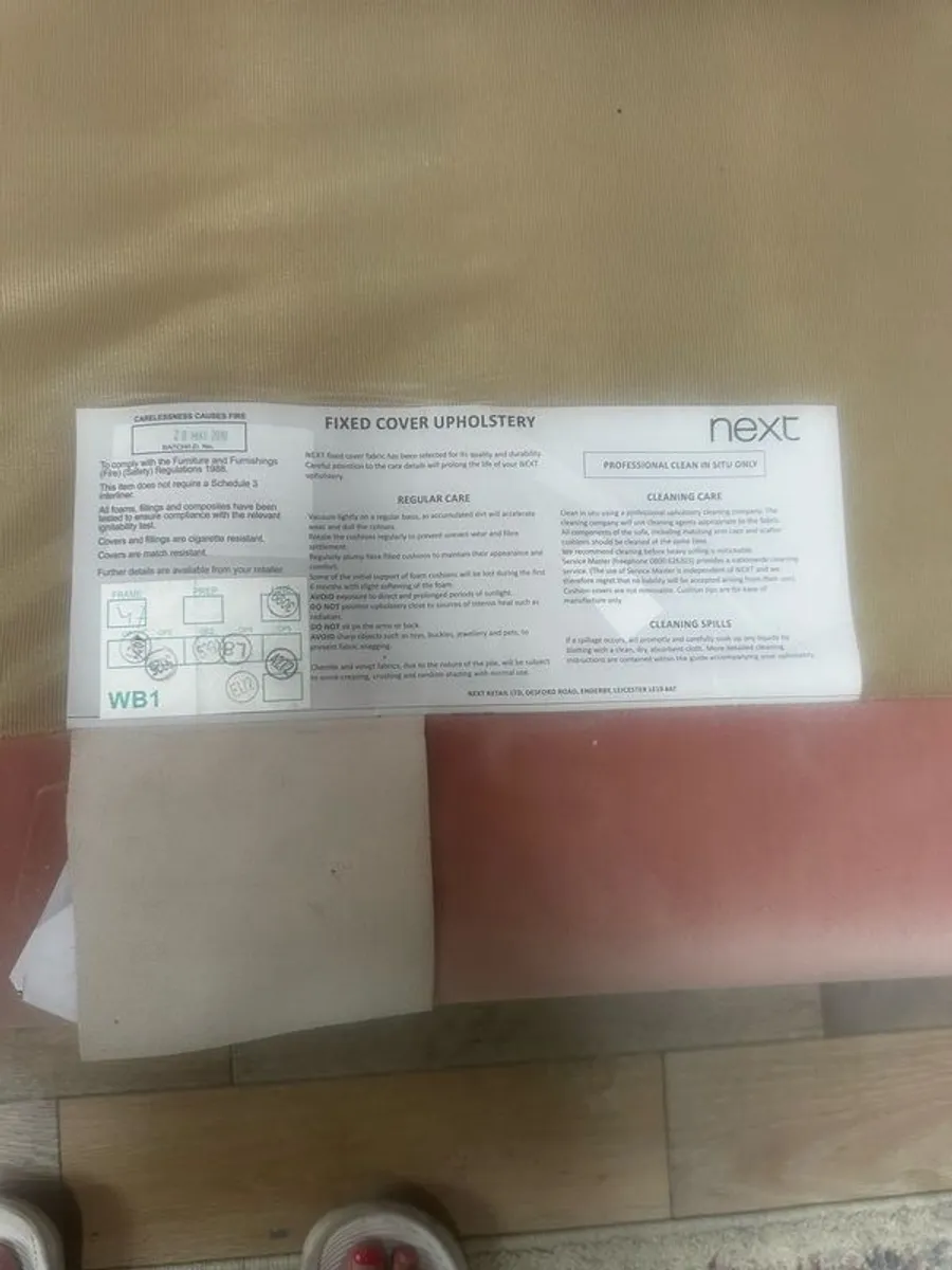 Next Couch - Image 4