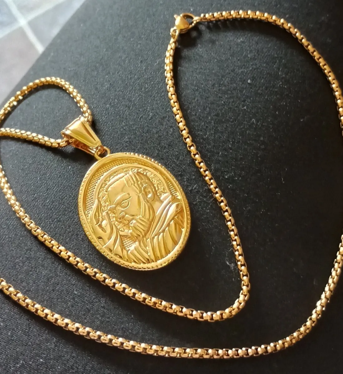 St Padre Pio Pendant - Image 2