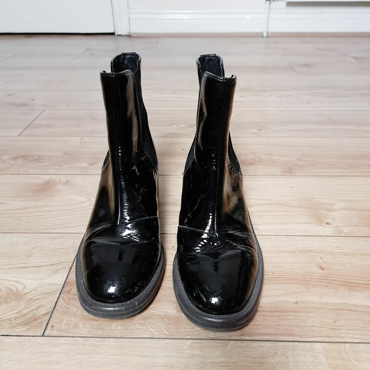 Marks & Spencer Black Patent Chelsea Boots 8UK - Image 4