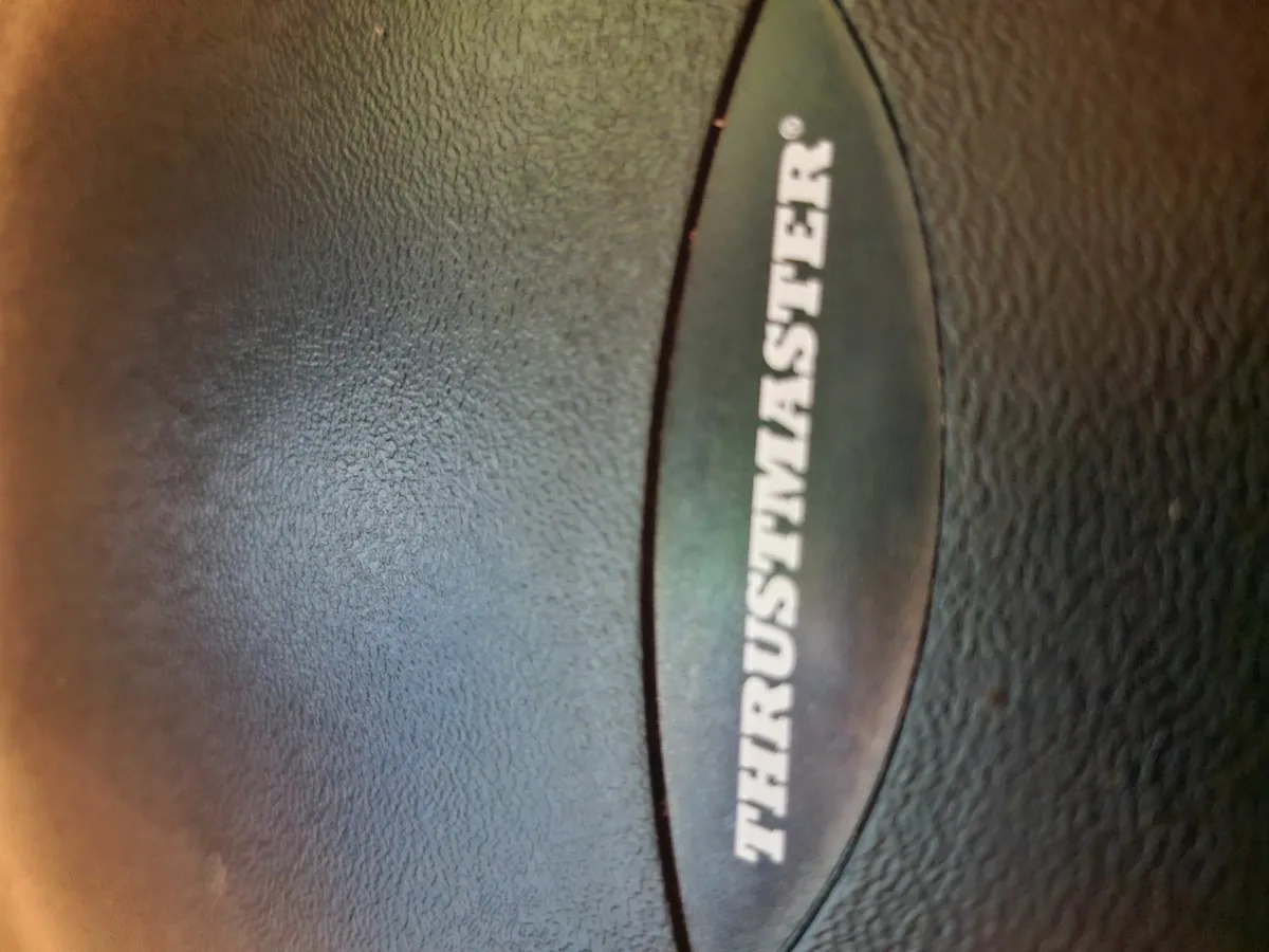 Ps5 trustmaster steering wheel - Image 3
