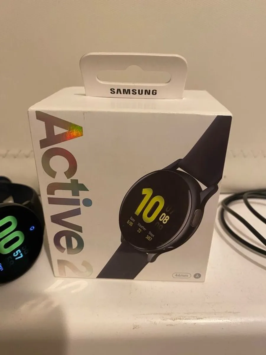 Samsung Galaxy Watch Active 2 - Image 3