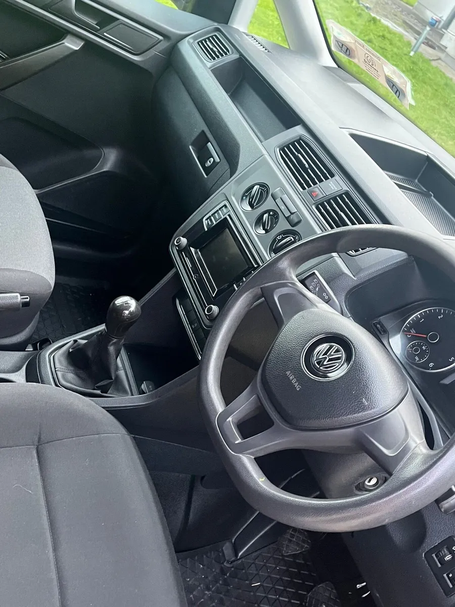 Volkswagen Caddy - Image 4