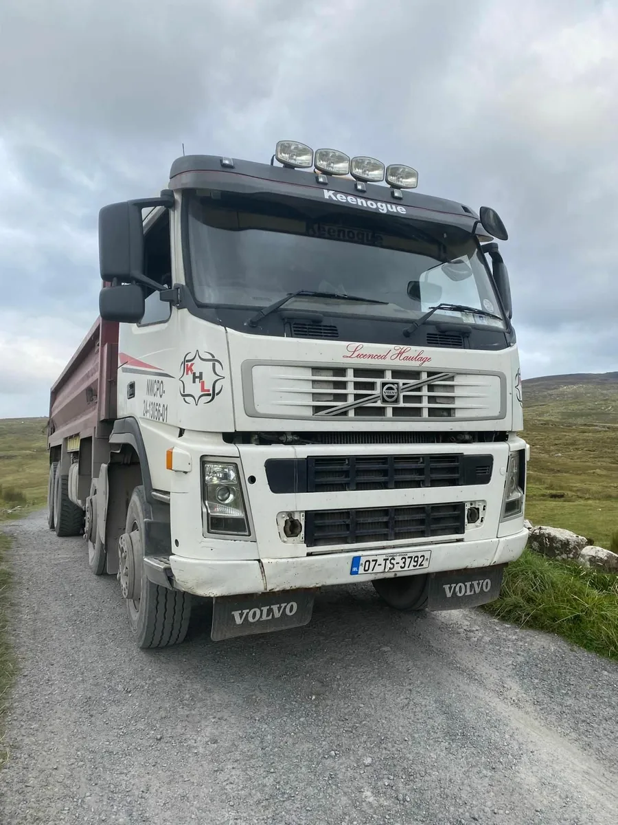 Volvo Other 2007 - Image 2