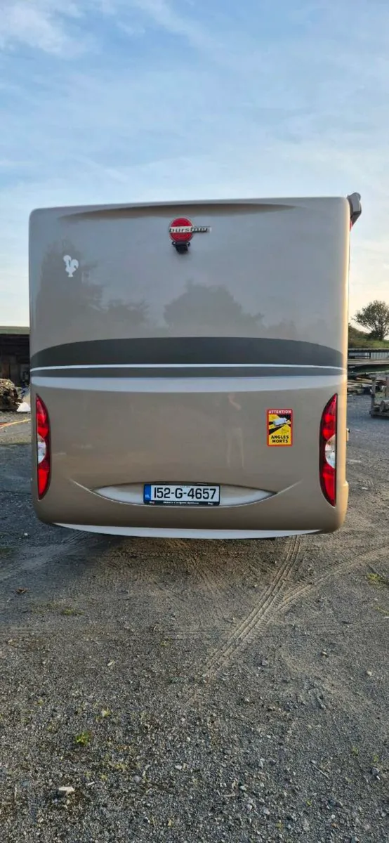 Motorhome - Image 4